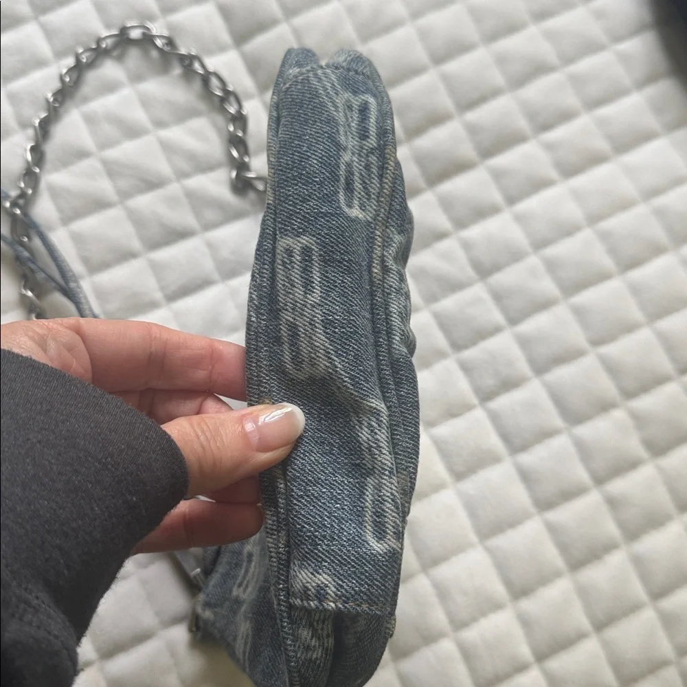 Balenciaga Denim crossbody Bag - Picture 7 of 8